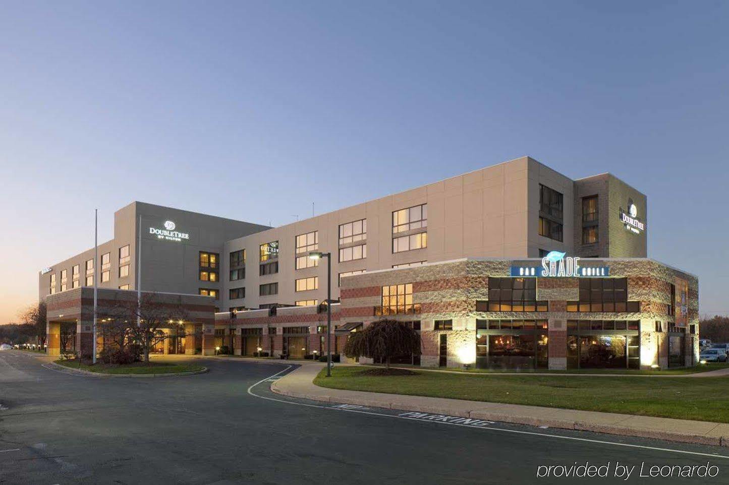 Doubletree By Hilton Bradley International Airport Hotel Windsor Locks Exterior foto