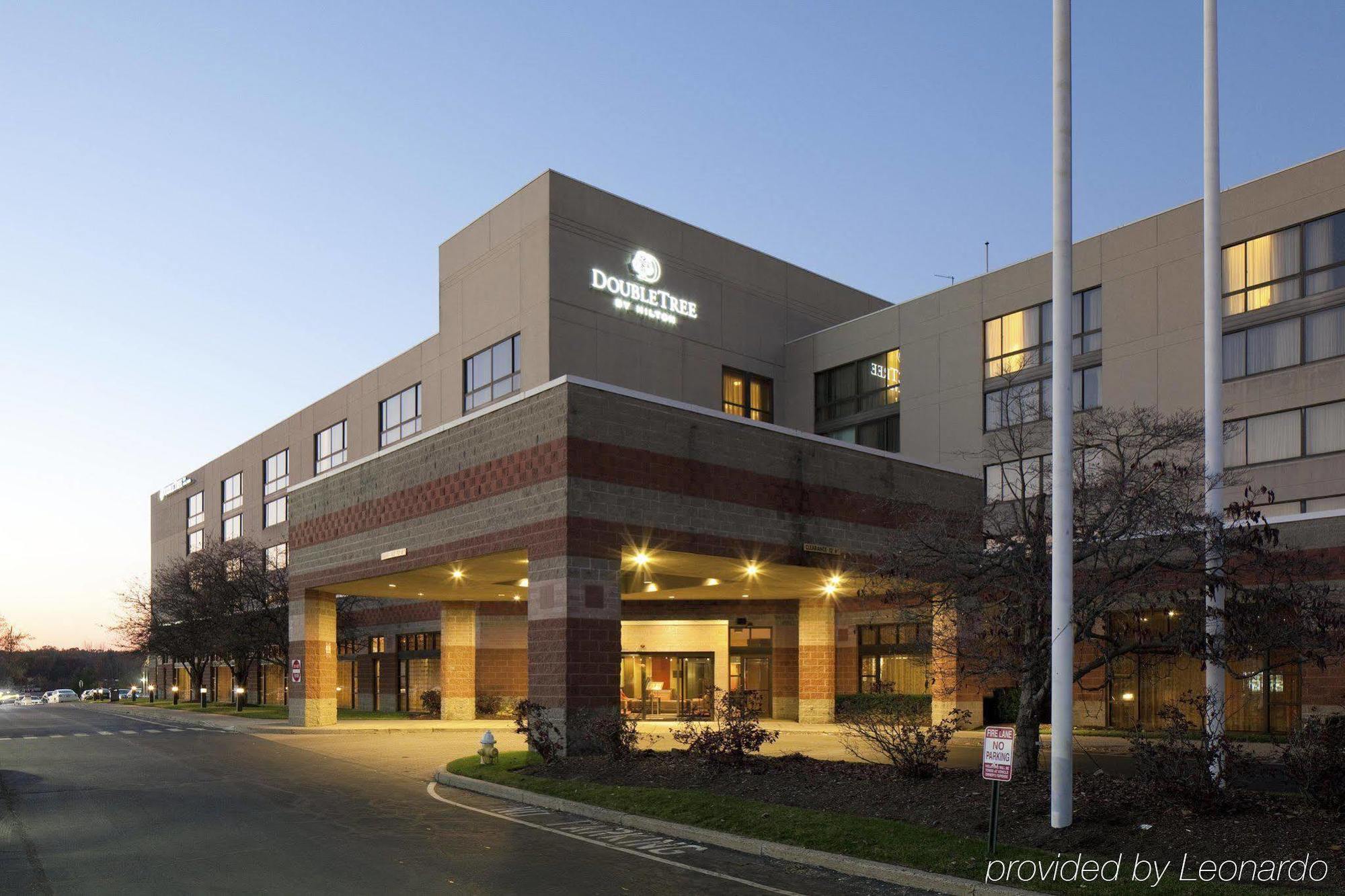 Doubletree By Hilton Bradley International Airport Hotel Windsor Locks Exterior foto